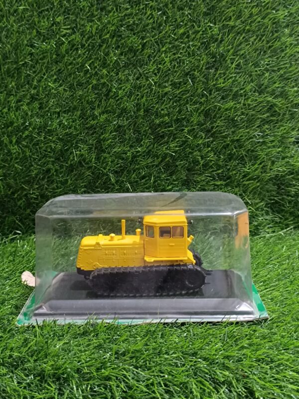 BAZT-180 G Rare Model Tractor - Image 3