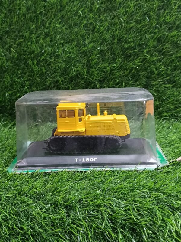 BAZT-180 G Rare Model Tractor - Image 4
