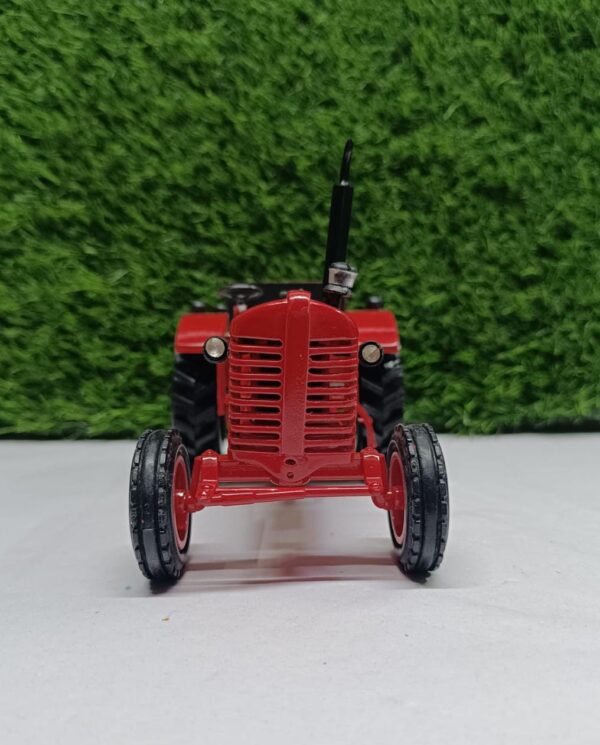 Bailarus Model Tractor With Handmade Bonnet - Image 4
