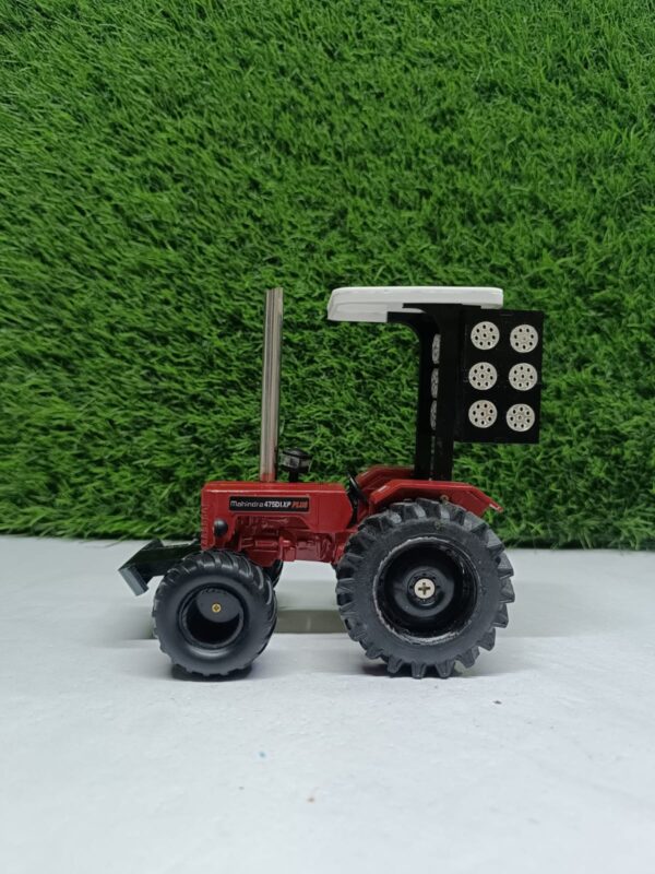 M 475DI XP Modified Model Tractor