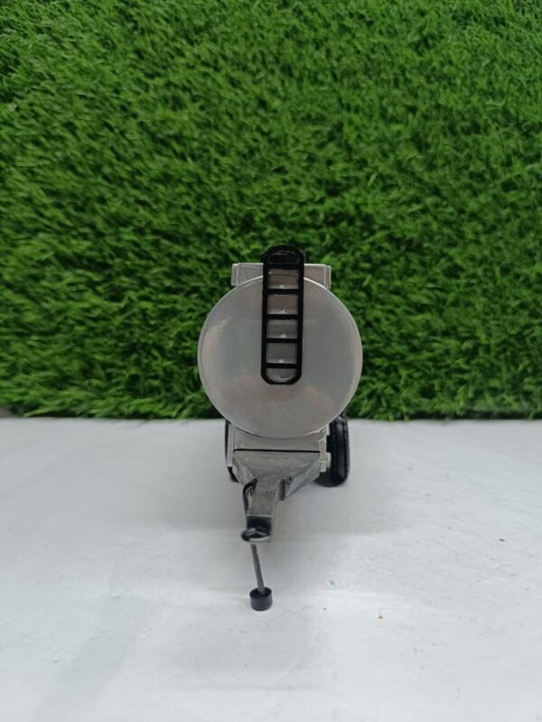 Handmade Water Tank - Image 2