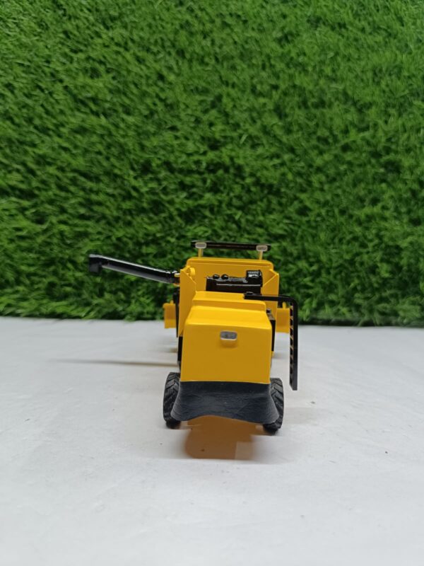 Harvester Model- Small  - Image 2