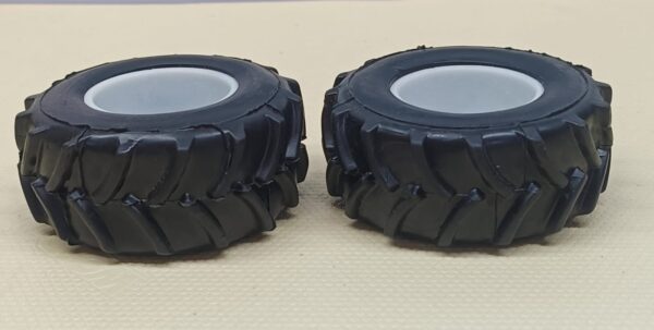 Big Back Tyre Set - Image 4