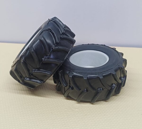 Big Back Tyre Set - Image 3