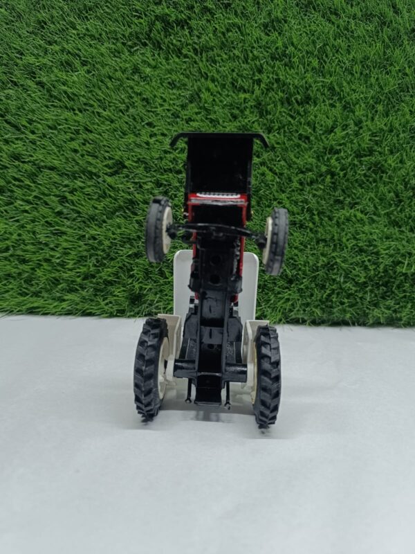 855 Modified Model Tractor Type- 1 - Image 5