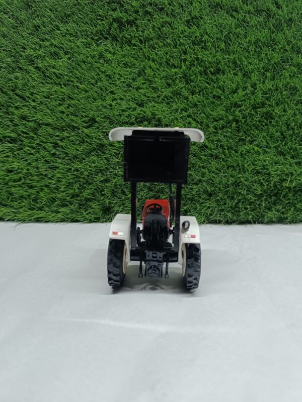 855 Modified Model Tractor Type- 1 - Image 3