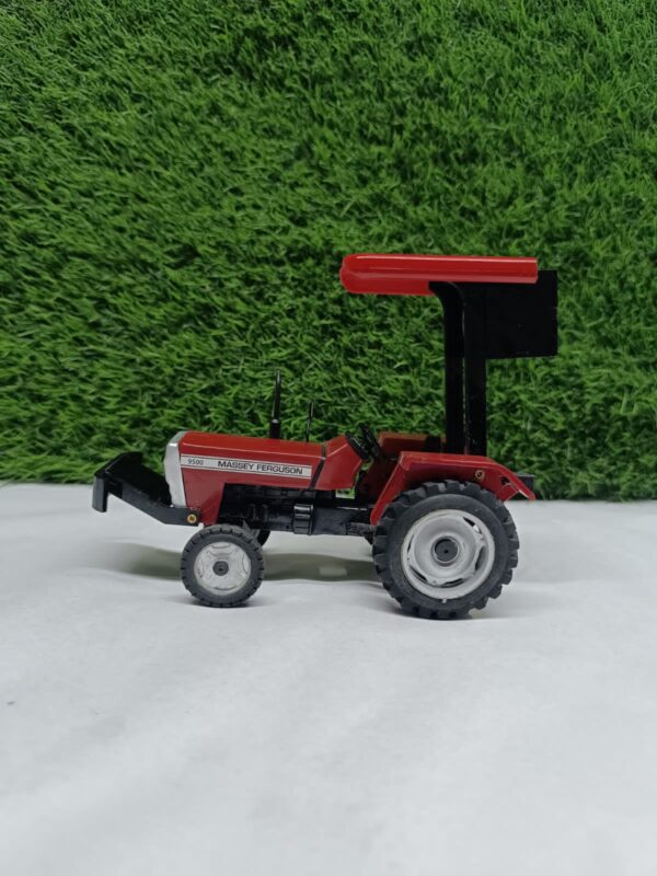 9500 Modified Model Tractor Type - 1 - Image 2