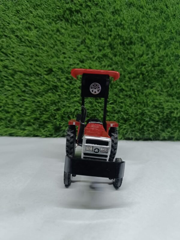9500 Modified Model Tractor Type - 1 - Image 5