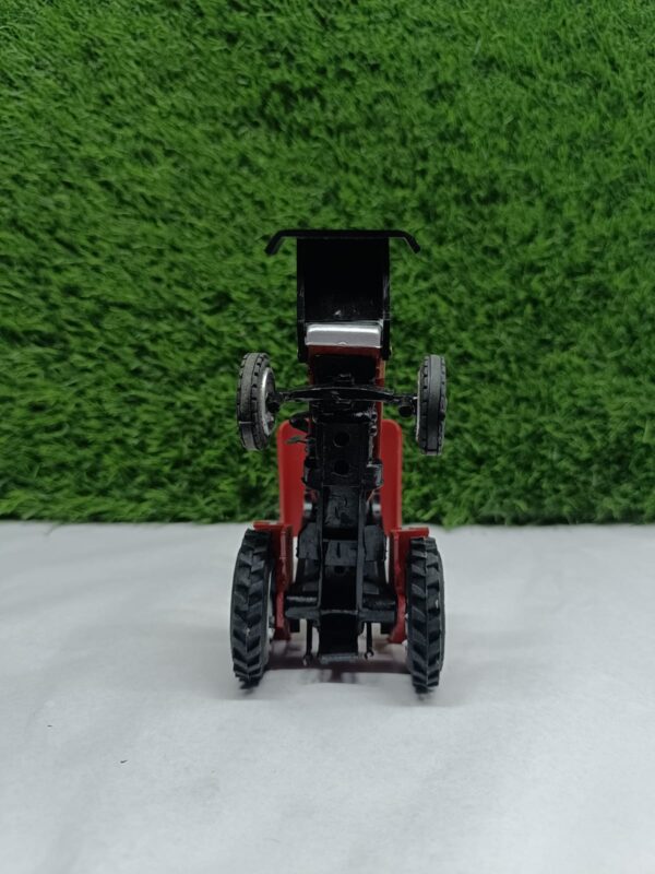 9500 Modified Model Tractor Type - 1 - Image 3