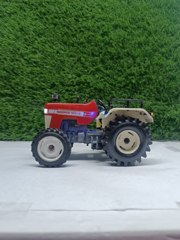 963 Model Tractor With Working Lights - Image 2