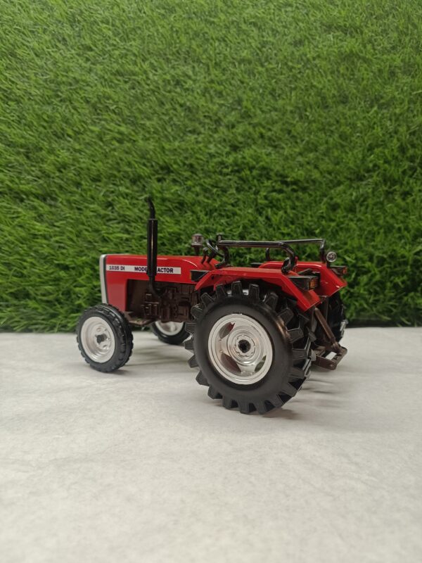 MF 1035 Model Tractor Type- 2 - Image 2