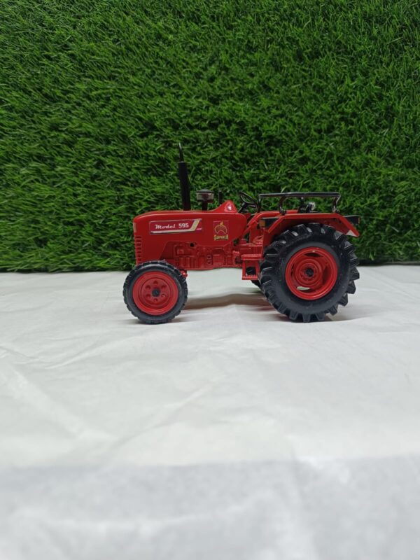595 Model Tractor With Handmade Bonnet - Image 5