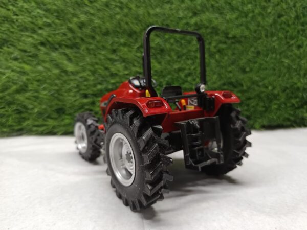 7520 Rare Model Tractor - Image 3