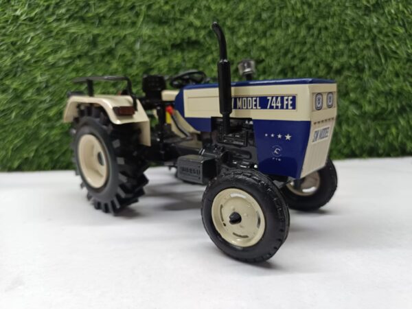 744 Model Tractor With Handmade Bonnet - Image 5