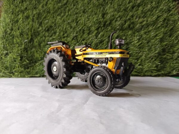 4000 Modified Model Tractor - Image 4