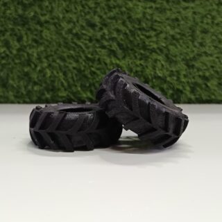 Off Roading Back Tyre Pair For Model Tractor