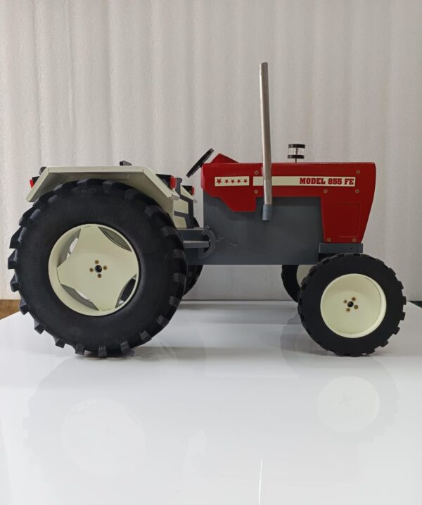 855 Full Hand Made Model Tractor - Image 3