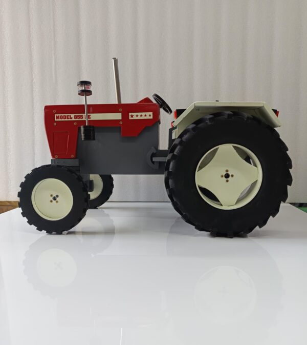 855 Full Hand Made Model Tractor - Image 5