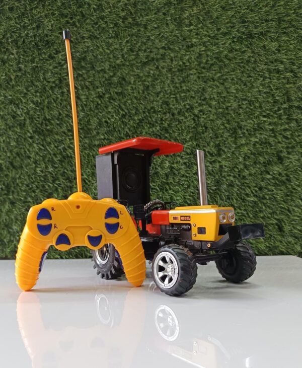 5911 Wireless Remote Control Model Tractor With Working Bluetooth Speaker - Image 4
